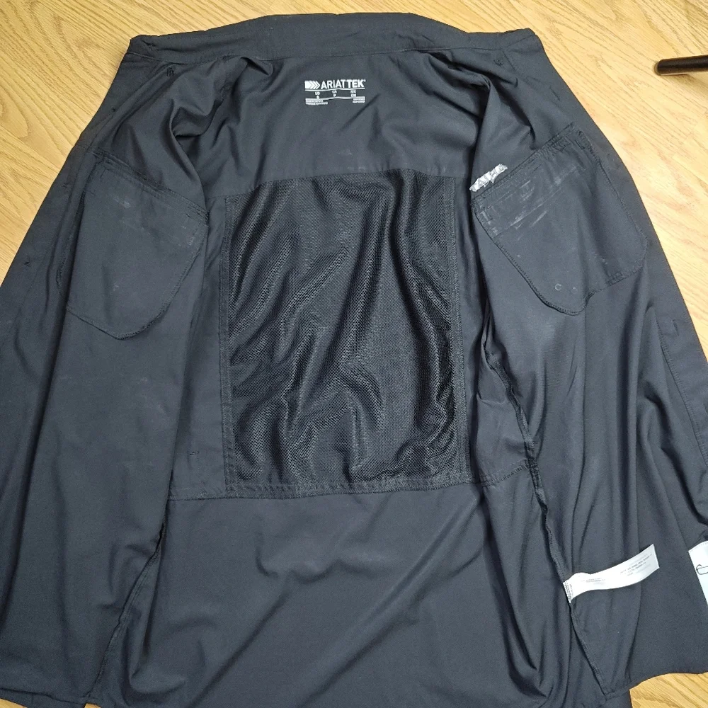 Ariat VentTek Outbound Classic Fit Long Sleeve Button-Up Shirt